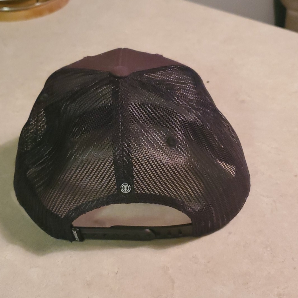 Element hat - Picture 2 of 2